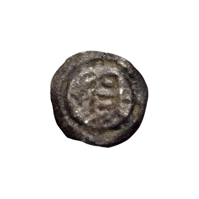 ½ Siliqua - Perctarit Posthumous; thin monogram with two dots back