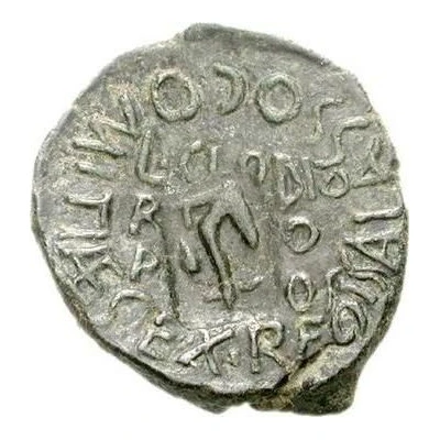 Æ23 - Augustus SALASSO COMITIALE SEX RVFO II VIR, L CLODIO RVFO PROCOS 2 BC - 14 AD back