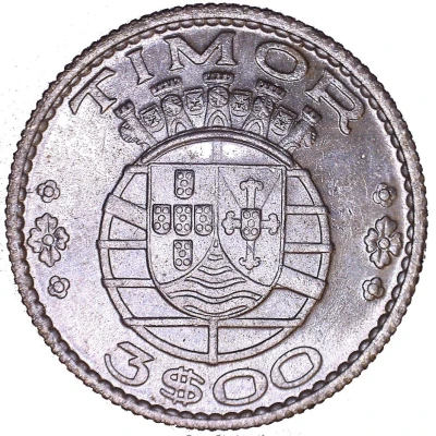 3 Escudos front