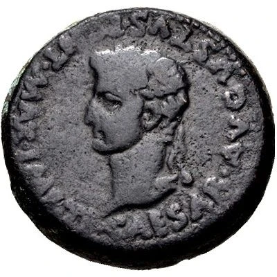 Æ34 - Tiberius front