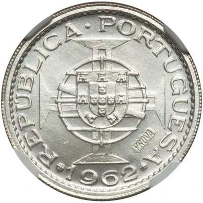 5 Escudos Pattern front