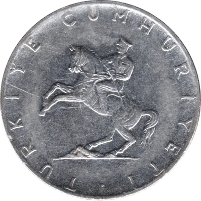 5 Lira large type; crescent to left front