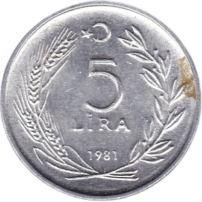 5 Lira small type; crescent to left back