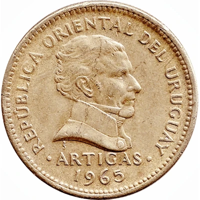 5 Pesos front