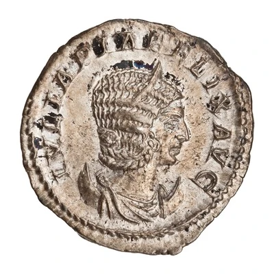 Antoninianus - Julia Domna VENVS GENETRIX; Venus and Cupid front