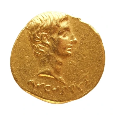 Aureus - Augustus ARMENIA CAPTA; Victory 19 BC - 18 BC front