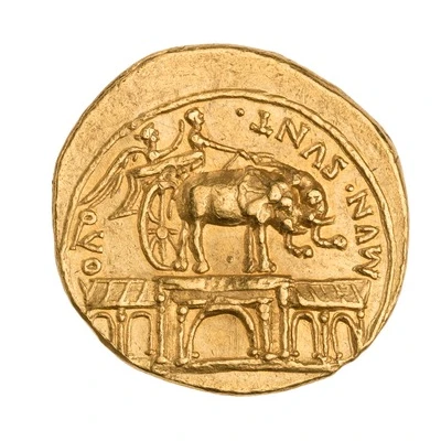 Aureus - Augustus QVOD VIAE MVN SVNT; Victory 18 BC - 17 BC back