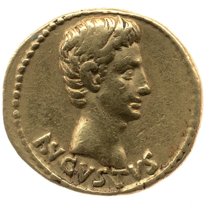 Aureus - Augustus S P Q R CL V; Victory 19 BC - 18 BC front