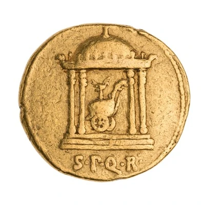 Aureus - Augustus S P Q R 18 BC back