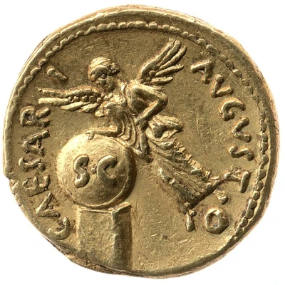 Aureus CAESARI AVGVSTOS C; Fortuna Victrix, Fortuna Felix, and Victory 19 BC - 4 BC back