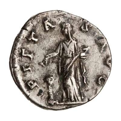 Aureus - Faustina the Elder PIETAS AVG; Pietas back