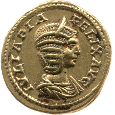 Aureus - Julia Domna LVNA LVCIFERA; Luna and Diana front