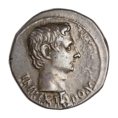 Cistophorus - Augustus S P R SIGNIS RECEPTIS IMP IX TR POT V 19 BC - 18 BC front