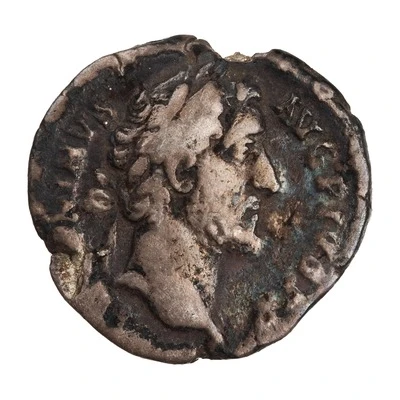 Denarius - Antoninus Pius TR POT COS IIII; Liberalitas front