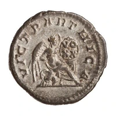 Denarius - Caracalla VICT PARTHICA; Victory back