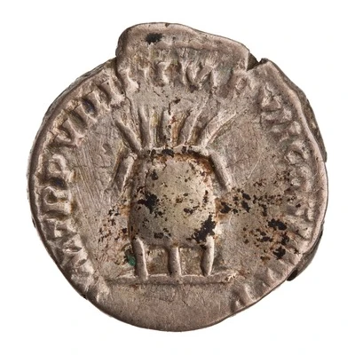 Denarius - Commodus P M TR P VIIII IMP VII COS IIII PP back