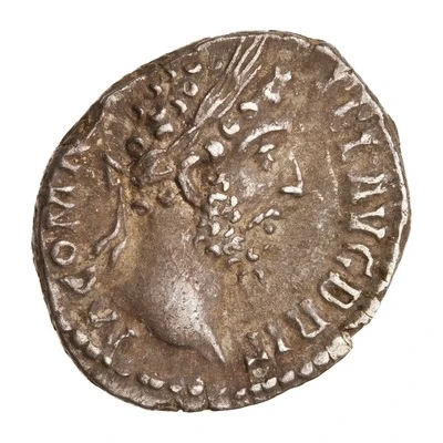 Denarius - Commodus P M TR P XIII IMP VIII COS V P P; Salus front