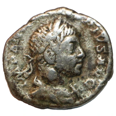 Denarius - Elagabalus SVMMVS SACERDOS AVG front