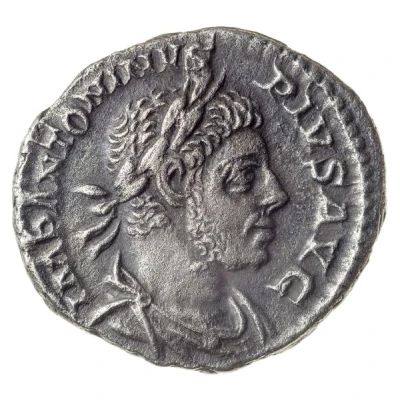 Denarius - Elagabalus SVMMVS SACERDOS AVG front