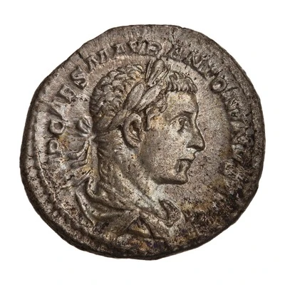 Denarius - Elagabalus VICTOR ANTONINI AVG; Victory front