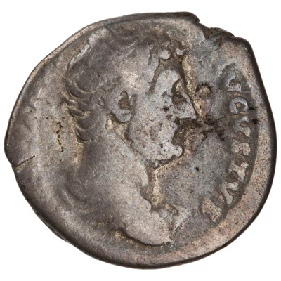 Denarius - Hadrian LIBERALITAS AVG COS III P P; Liberalitas front