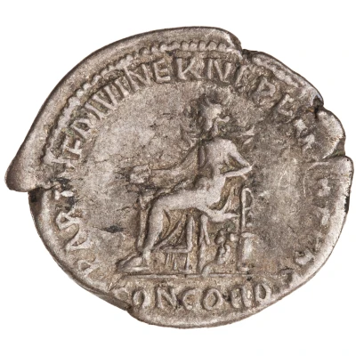 Denarius - Hadrian PARTH F DIVI NER NEP P M TR P COS CONCORD; Concordia and Spes back