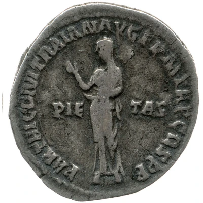 Denarius - Hadrian PARTHIC DIVI TRAIAN AVG F P M TR P COS P P PIETAS; Pietas back