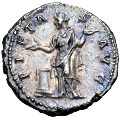Denarius - Hadrian PIETAS AVG; Pietas back