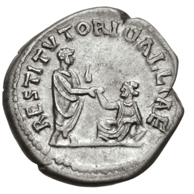 Denarius - Hadrian RESTITVTORI GALLIAE; Gallia back