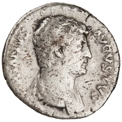 Denarius - Hadrian TRANQVILLITAS AVG COS III P P; Tranquillitas front