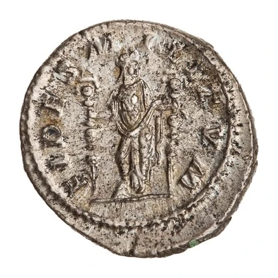 Denarius - Macrinus FIDES MILITVM; Fides back