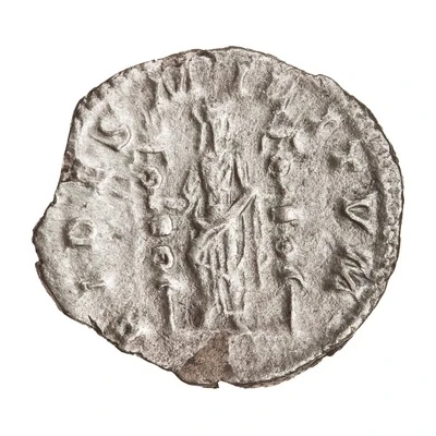 Denarius - Macrinus FIDES MILITVM; Fides back