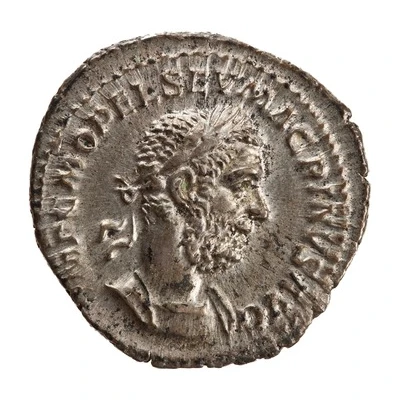 Denarius - Macrinus PONTIF MAX TR P COS P P; Jupiter front