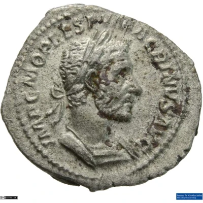 Denarius - Macrinus VOTA PVBL P M TR P; Fides front