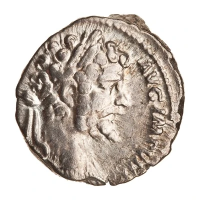 Denarius - Septimius Severus PM TR P V COS II P P; Sol front