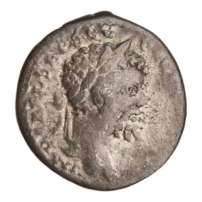 Denarius - Septimius Severus VICTOR AVG; Victory front