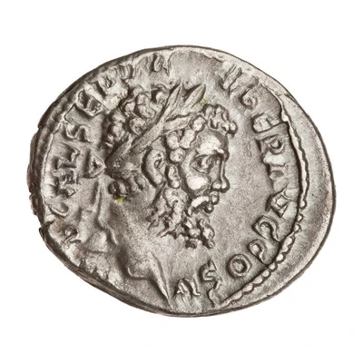 Denarius - Septimius Severus VICTOR AVG; Victory front