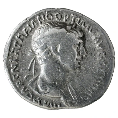 Denarius - Trajan P M TR P COS VI P P S P Q R; Virtus front
