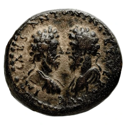 Dupondius - Marcus Aurelius and Lucius Verus Aelia Capitolina front