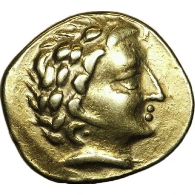 Gold Stater with facing head 200 BC - 100 BC front