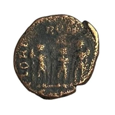 Nummus - Theodosius II GLORIA ROMANORVM; Nicomedia back