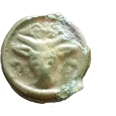 Potin with bucranium 60 BC - 40 BC front