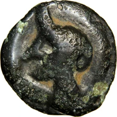 Potin with crescents 60 BC - 40 BC front