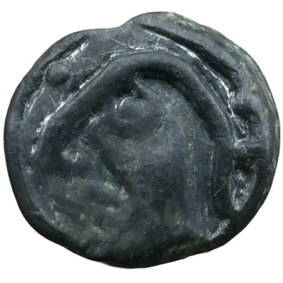 Potin with helmeted head and ringlet 60 BC - 52 BC front