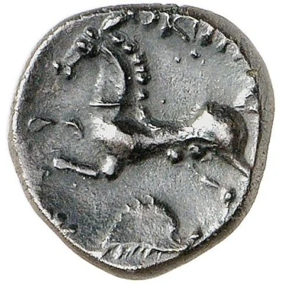 Quinarius with dolphin 52 BC - 20 BC back