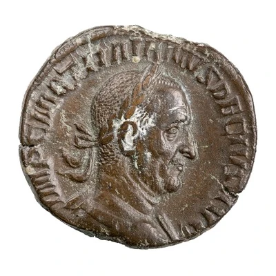 Sestertius - Trajan Decius VICTORIA AVG S C; Victory front