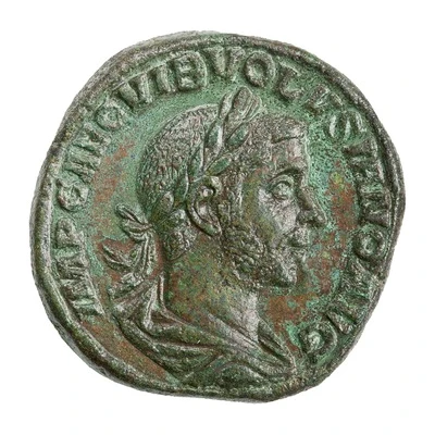 Sestertius - Volusianus CONCORDIA AVGG S C; Concordia front