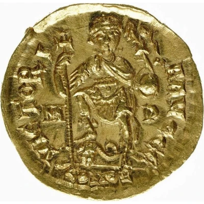 Solidus - Valentinian III VICTORIA AVGGG; Mediolanum back