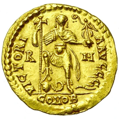 Solidus - Valentinian III VICTORIA AVGGG; Rome back