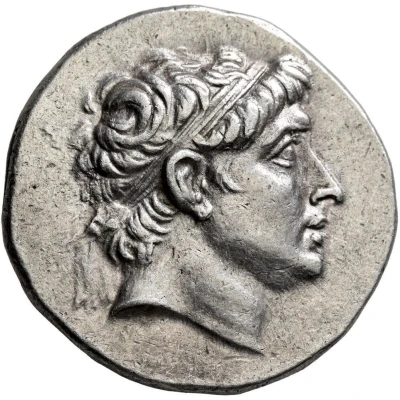 Tetradrachm - Antiochos Hierax Ilion 242 BC - 227 BC front